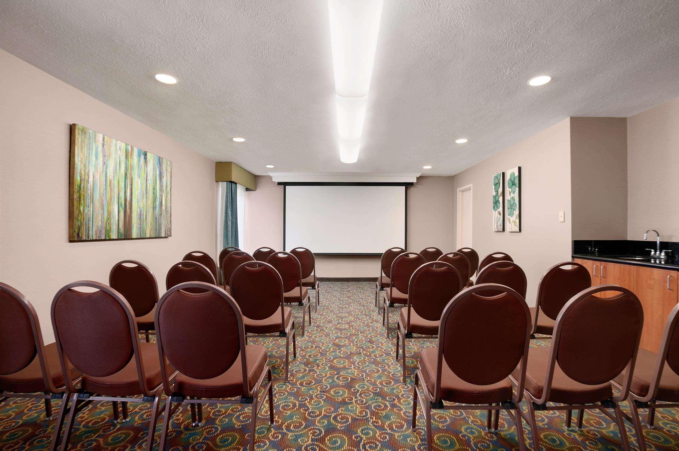 Comfort Inn Кадиллак Экстерьер фото