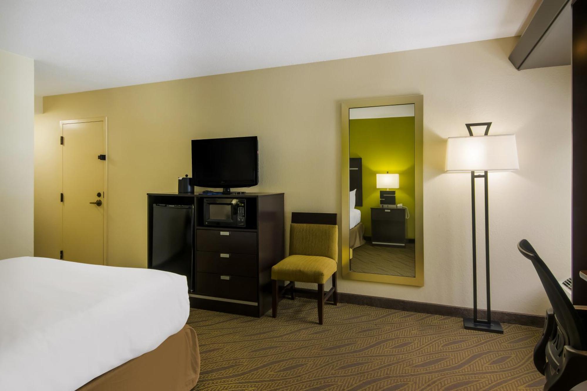 Comfort Inn Кадиллак Экстерьер фото