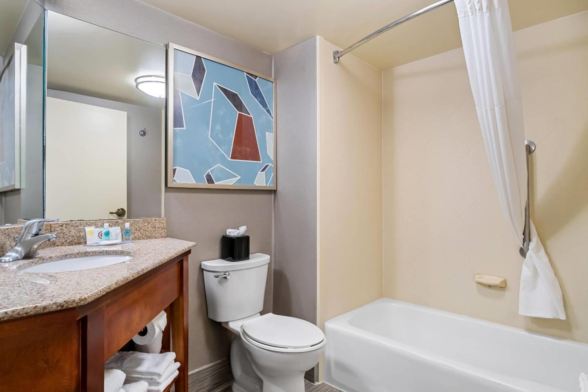 Comfort Inn Кадиллак Экстерьер фото