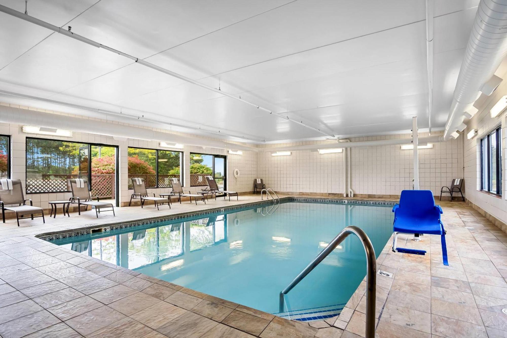 Comfort Inn Кадиллак Экстерьер фото