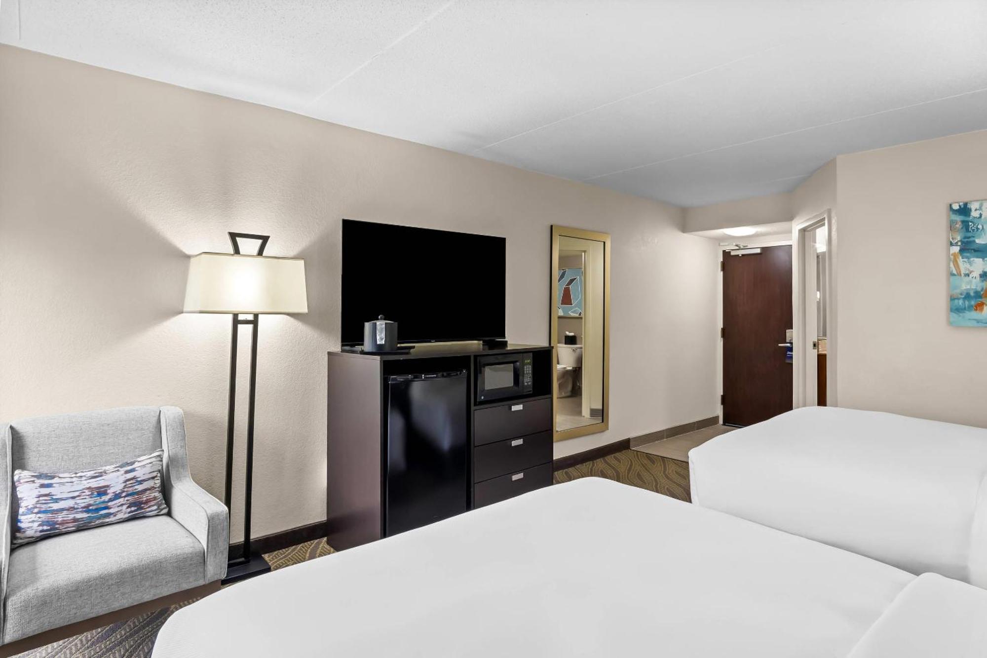 Comfort Inn Кадиллак Экстерьер фото