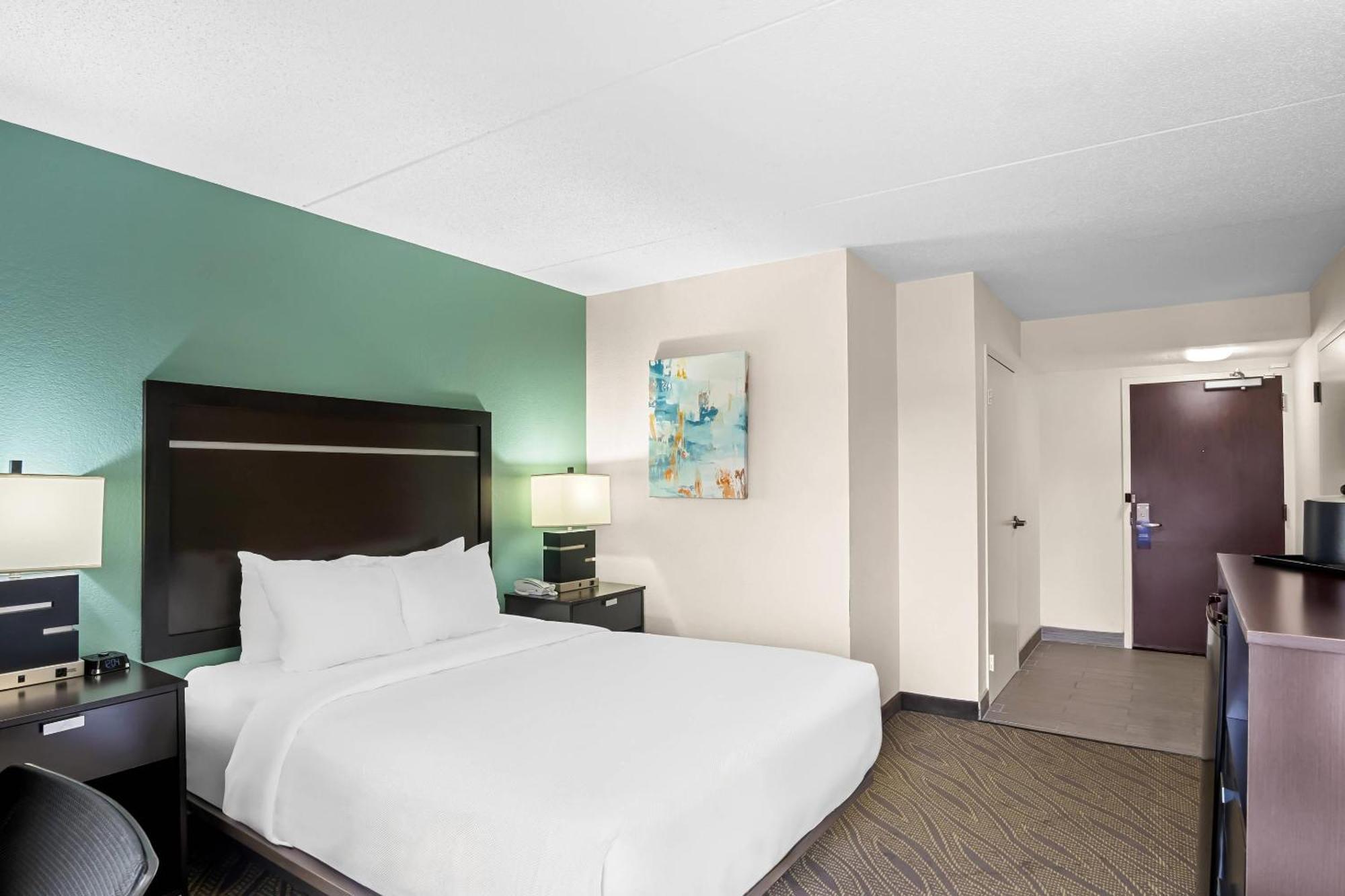 Comfort Inn Кадиллак Экстерьер фото