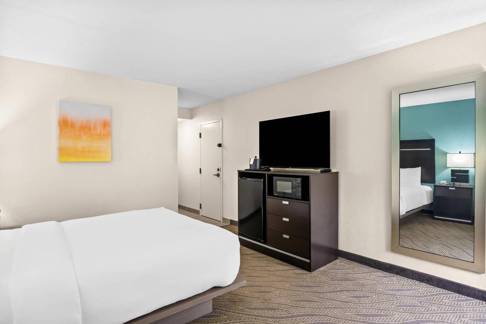 Comfort Inn Кадиллак Экстерьер фото